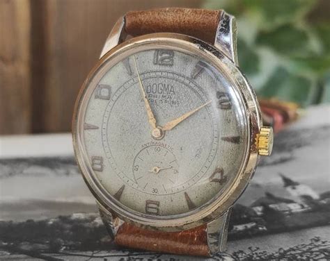 Vintage Dogma Prima Ancre 15 Rubis Swiss made man's watch.